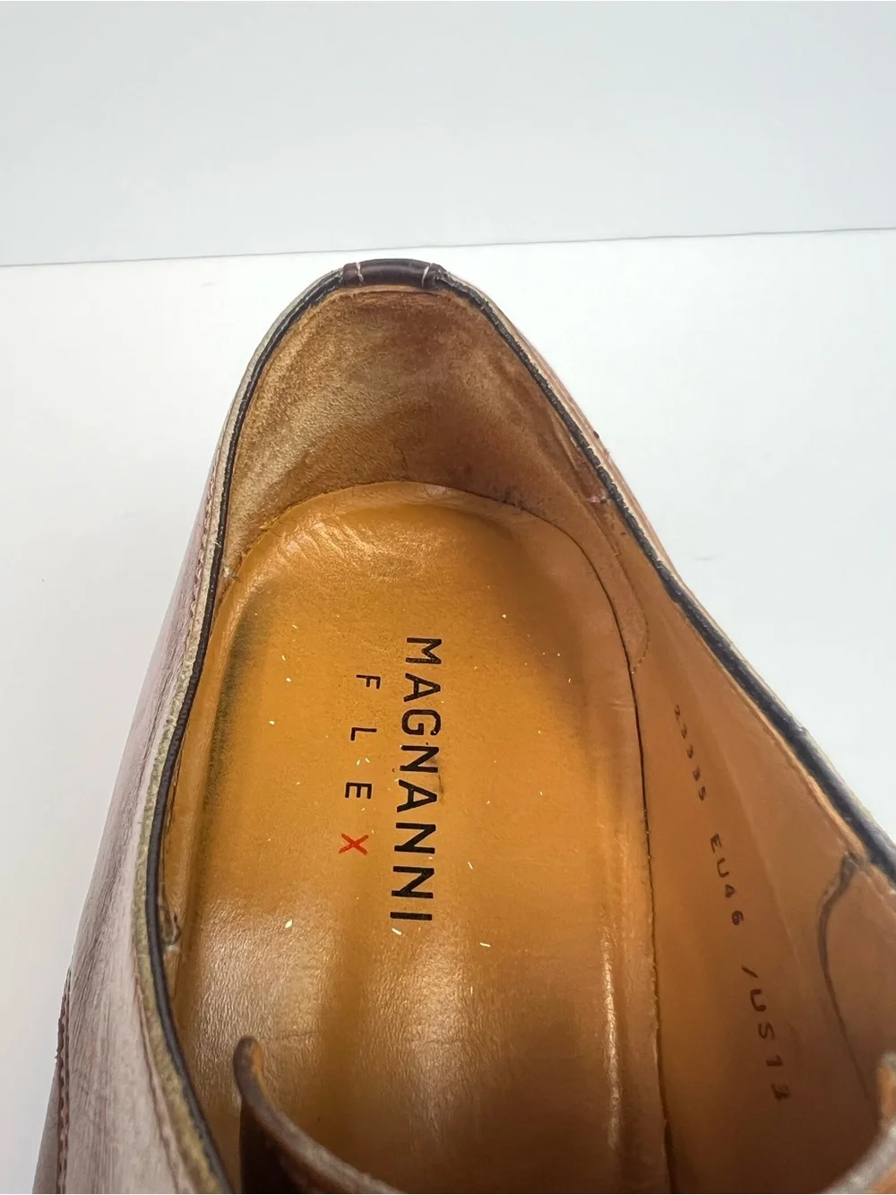 Magnanni hand painted